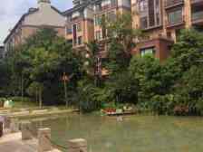 大学城 龙湖U城四组团三房168万