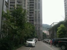 双轻轨,交通便利,大5房,高楼层