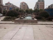 金沙逸都 南北通透,采光好 装修好,环镜优美 视野好,诚心出售