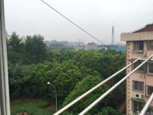 降.价啦孝心楼层诚售,一楼带近30平米花园,带双卫,配套成熟