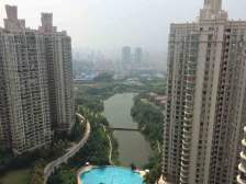 精装修 看小区中庭 业主诚心出售