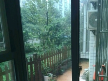 兰湖天精装大四房装修好拎包入住