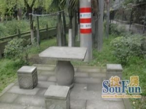 青羊西路2号院3室1厅东南
