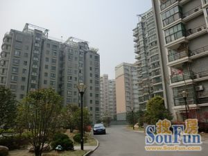 小区楼栋位置好楼层佳采光好交通便利刚需住房.