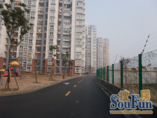 近地铁,家具全送 产权清晰,采光好 新上房源