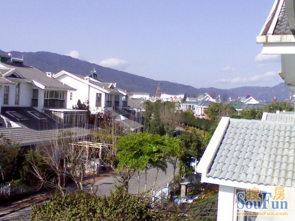 小区相关图