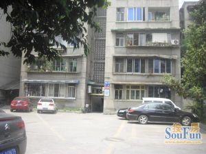 西安路小区3室2厅东南西北