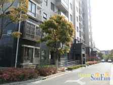 海淞苑 电梯房 配套齐全 小区环境好 业主诚意出售