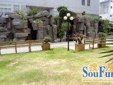 高层采光视野好,业主精装修,诚意出售