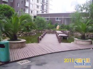 楚天馨苑4室1厅南北