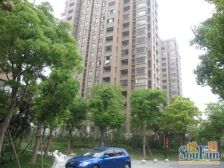 品质小区+同房型此房价格有优势+有车库百联商圈诚售