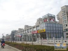 地铁口春天花园出小区大门就是学校房东非常诚心