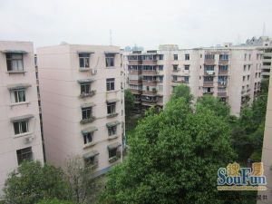 航天丙区3室1厅南