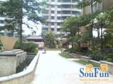 世博嘉园 小区一套低楼层带前后花园 南北朝向单边位