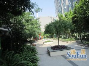 嘉美华凯2室2厅东南