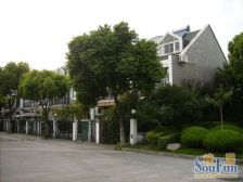 小区花园中间位置 带露台 视野好 采光好 诚意卖