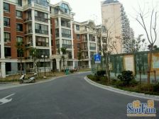 嘉定颐景园4室南朝向690.00万元/套出售