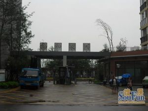 舜和家园B区3室1厅南