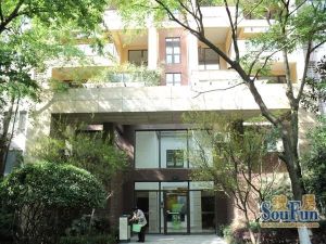 万科魅力之城四期4室1厅东南