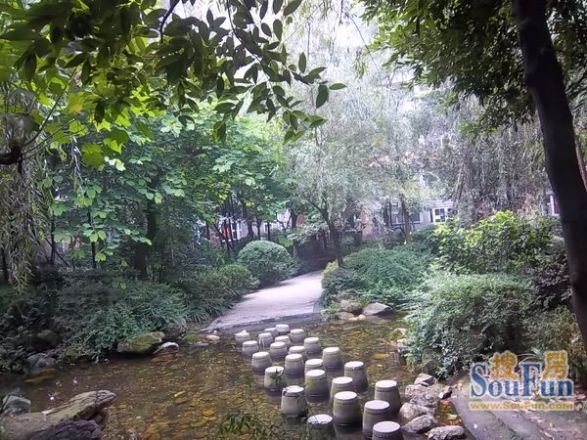 千居朝阳实景图