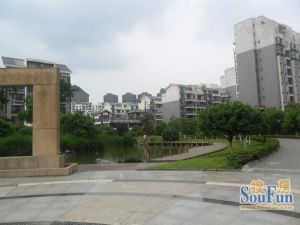 实久花园3室2厅南