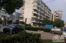 地铁口刚需房,北门就是一号线地铁口,生活配套齐全