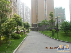 一号线友谊路复式楼龙湖天街师大南校区