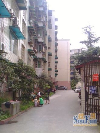 长冶路二段小区实景图