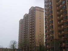 近22号线,四开间朝南大四房,南临河视野好,诚意卖!