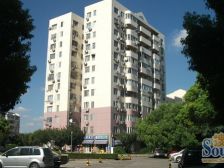 一梯两户,主卧朝南,品质小区,精装修,诚意出售