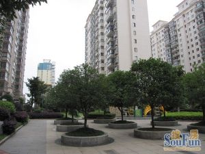 湘中海星之都 铁道学院 天虹商场 交通便利