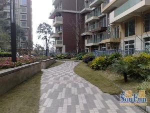 南城都汇汇翠园一期4室2厅南