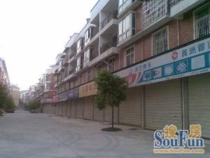 五金机电大市场,商铺住宅为一体,工作和生活很方便,