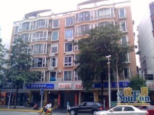 三鑫大厦 3室1厅 东南