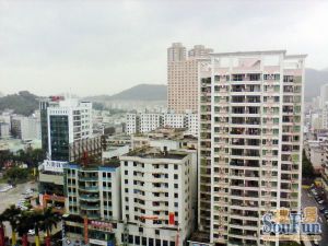 此房过五唯一,楼层好,视野开阔采光充足