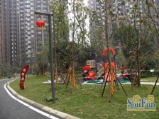 蓝光花满庭一期4室2厅南