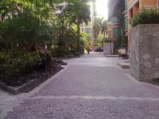 健逸天地,高层带精装修三房,全小区做得购买的房子