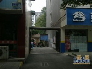 长冶路二段126号3室2厅东南