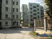 位置安静,配套齐全,四轨交汇,南北两房,刚需上车