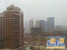 户型方正 采光通风好 南湖公园旁边 业主诚心出售