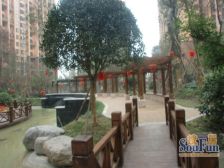 公园大道4室1厅东南