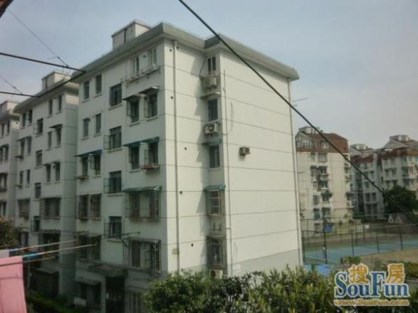 宜川路810弄小区实景图