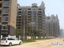 海域香廷二期 南北通透,采光好 装修好,环镜优美 周边匹套完善,,出行方便