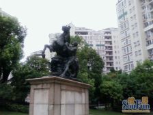 中信凯旋城 中间楼层 位置安静 产权清晰