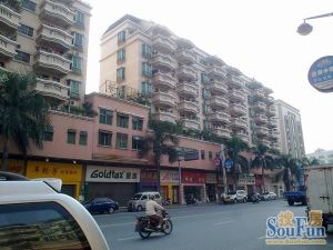 裕景花园二房双阳台,宽敞明亮,户型方正