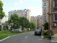 满二,业主全款买进,产权清晰,看房随时,诚心出售