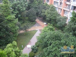 博瑞都市花园5室3厅东南
