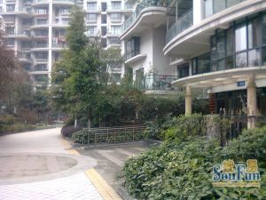 米兰香洲2室1厅西南
