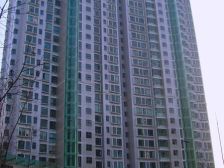 内环内花园小区+得房率高电梯精装修通透三房