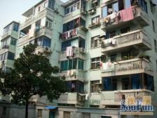 彩香二村二楼 户型全明设计,南北两房,布局合理紧凑